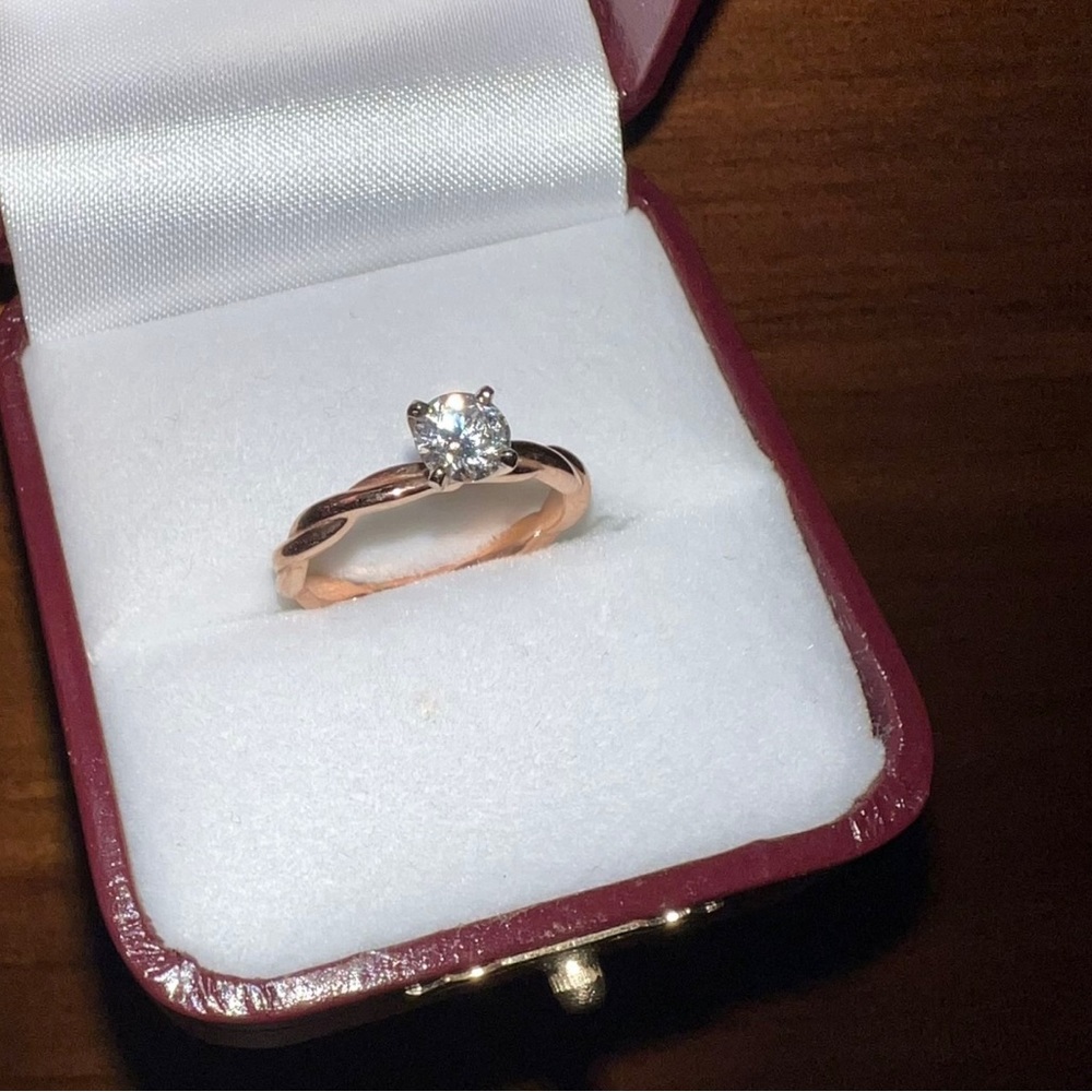14k Cubic Zirconia Ring